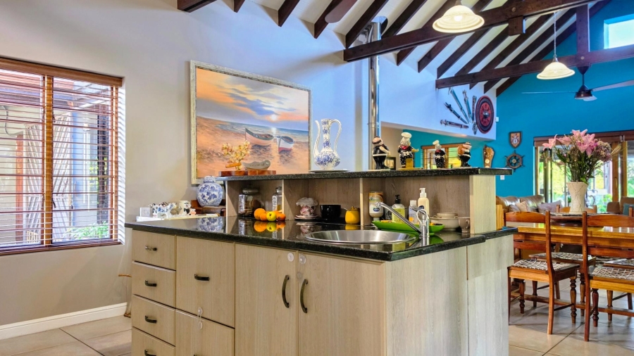 3 Bedroom Property for Sale in Brenton On Lake Western Cape